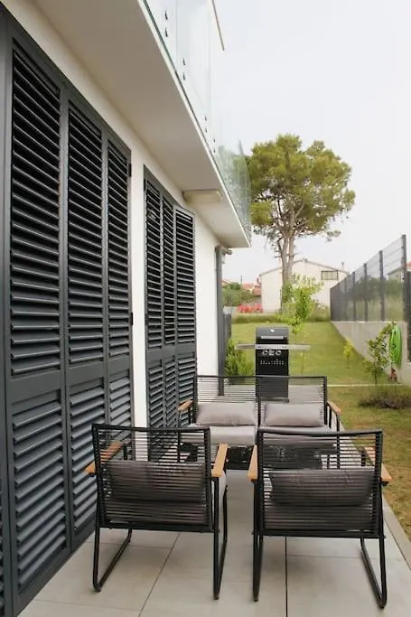 Fabulous Apartment With Spacious Garden Zára Horvátország
